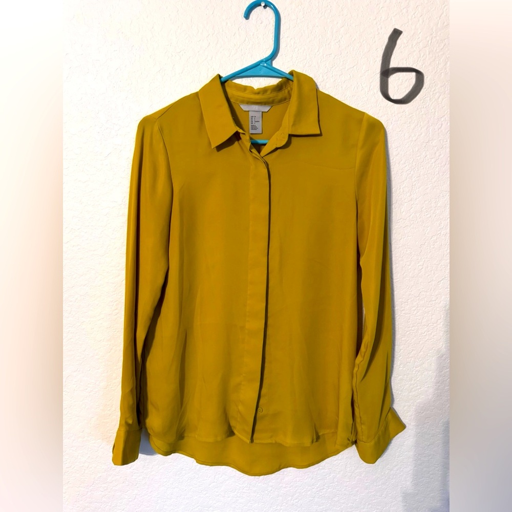 H&M mustard botton up